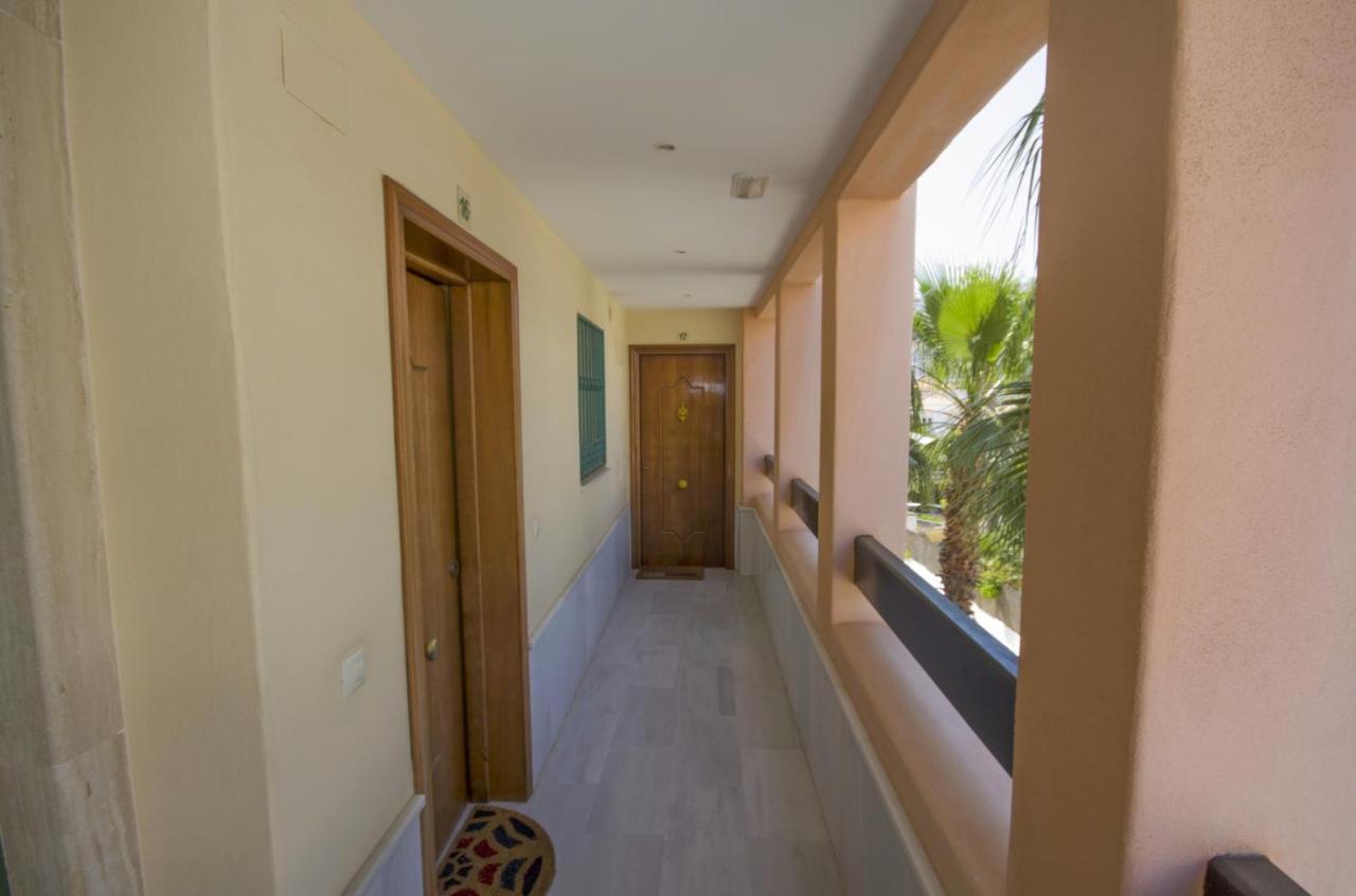 Albi B&B Burriana Beach 네르하 외부 사진